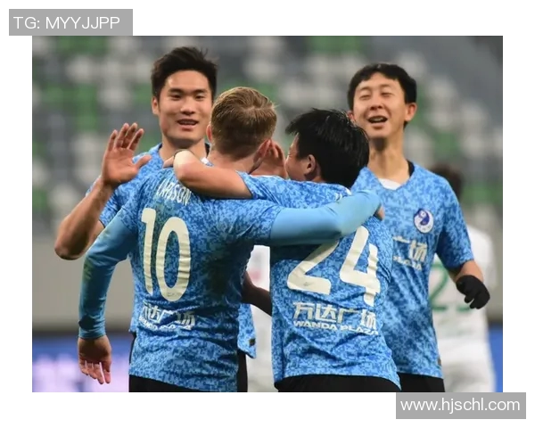 重庆足球队速度分析：如何在比赛中提升球队的快速反击能力